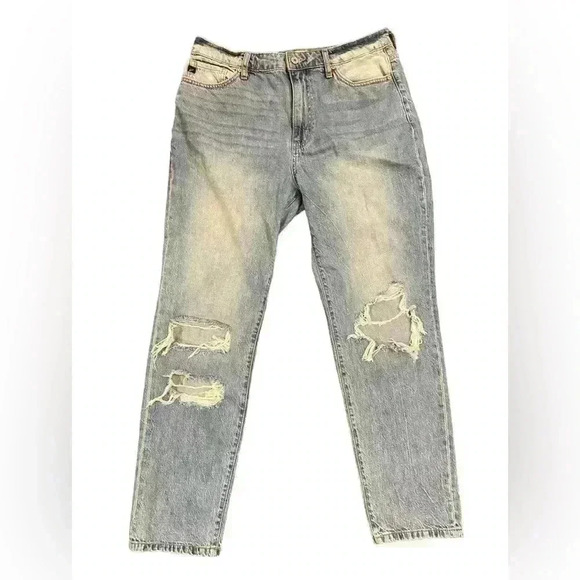 Kancan Estilo Light Wash Distressed Size 9/28 - Picture 1 of 10